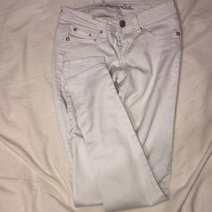 Almost Famous White Stretchy Skinny Jeans